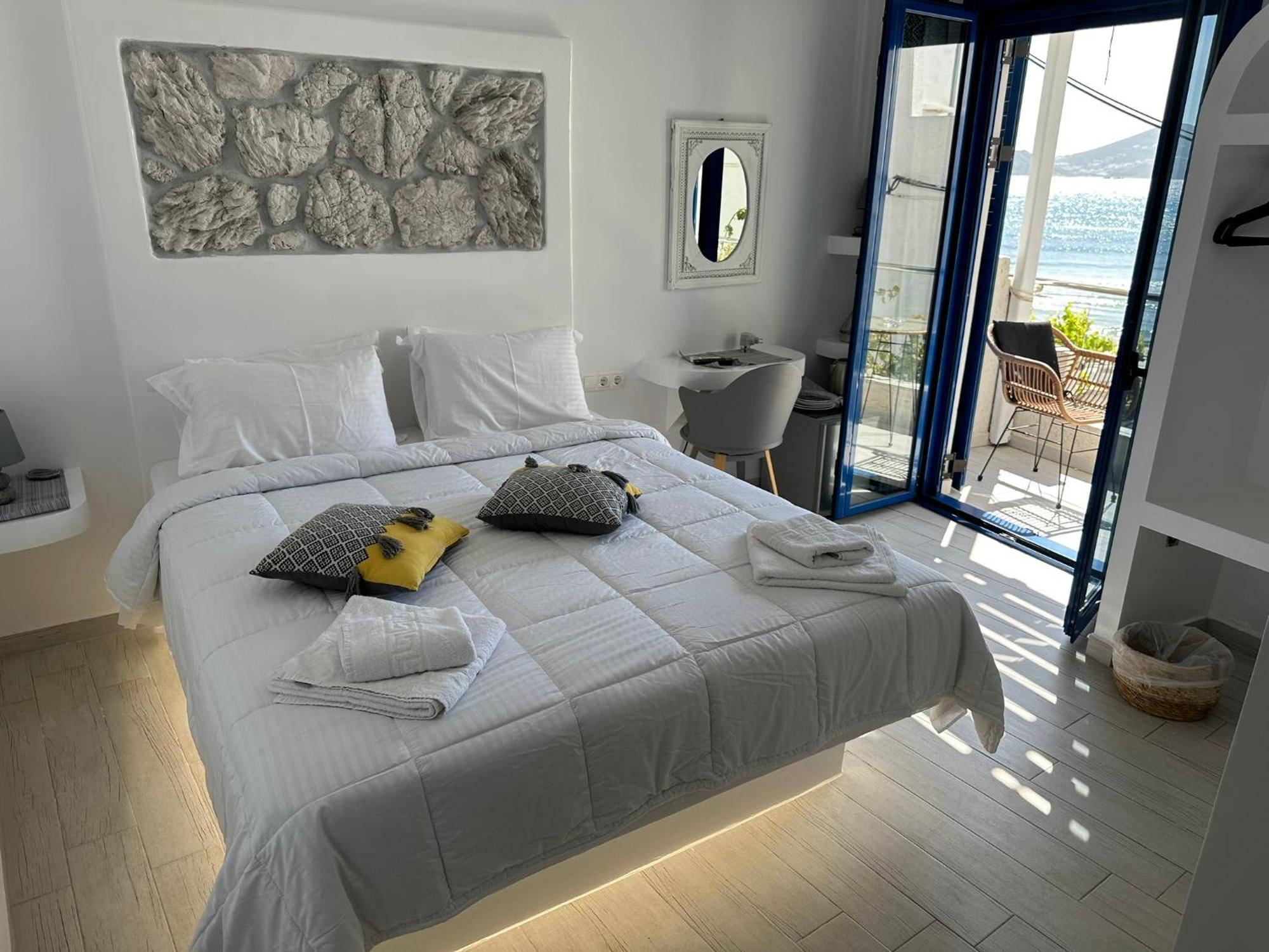 Saint George Hotel Naxos City Exterior photo